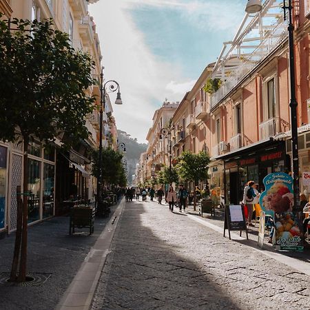 Piazza Tasso Suite Sorrento Dış mekan fotoğraf